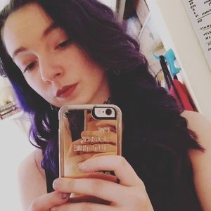 Meet your Posher, April